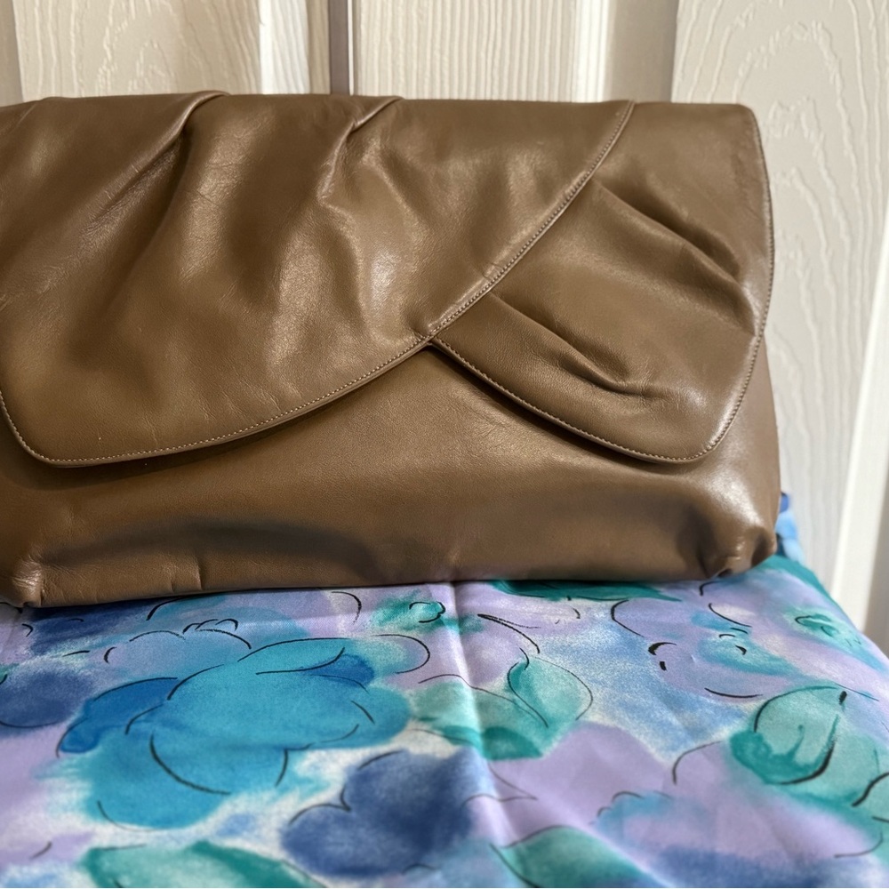NWOT 1980s Morris Moskowitz Leather Clutch/Crossbody